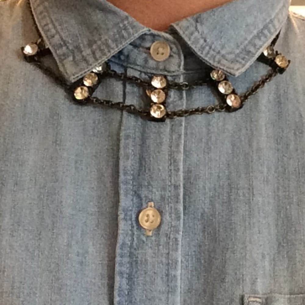 *2 for $8* Chain Bib Necklace